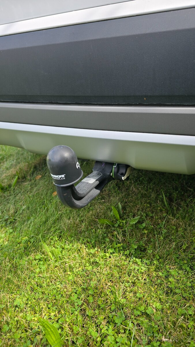 BMW X1 XDrive 2.0d 140kw - maximální výbava - 10