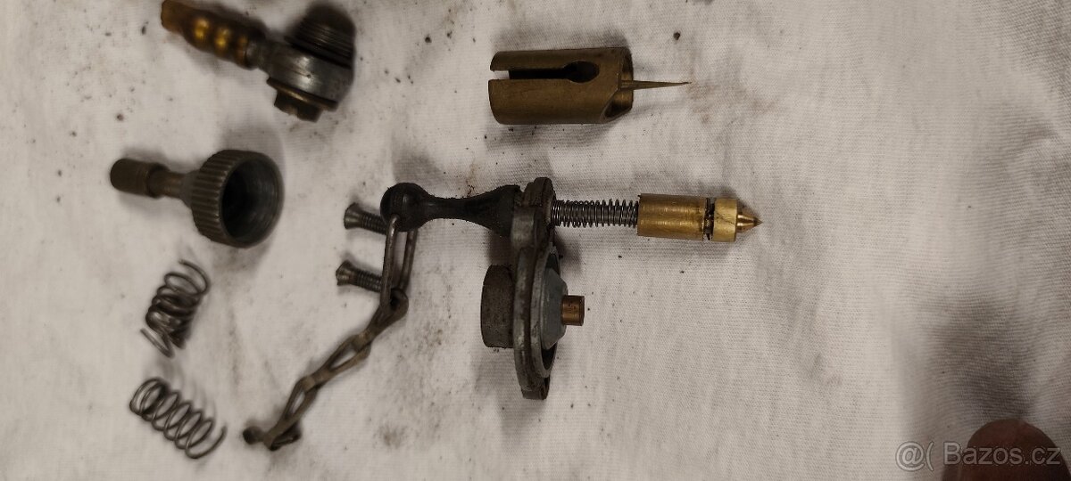 Jawa pařez 550 - 10