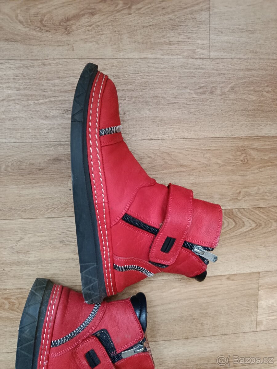 Prodám zimní obuv dámskou ,kvalitní,značkovou. - 10