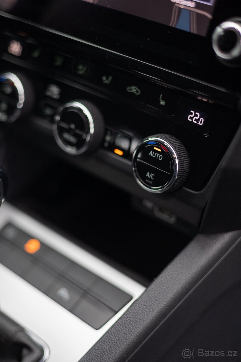 Prodám Škoda Octavia 3, 2.0tdi 110 kw, aut, tažné , 99100 km - 10