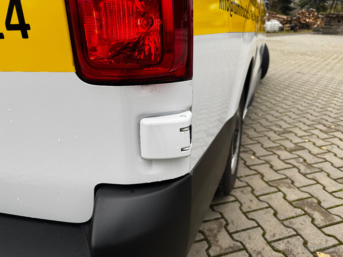 Toyota Proace kombi, 2.0 D4-D, L2, 8 míst, záruka do 9/2028 - 10