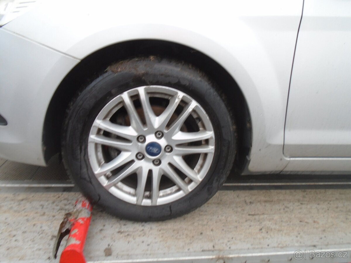 ford focus09 díly benzín - 10
