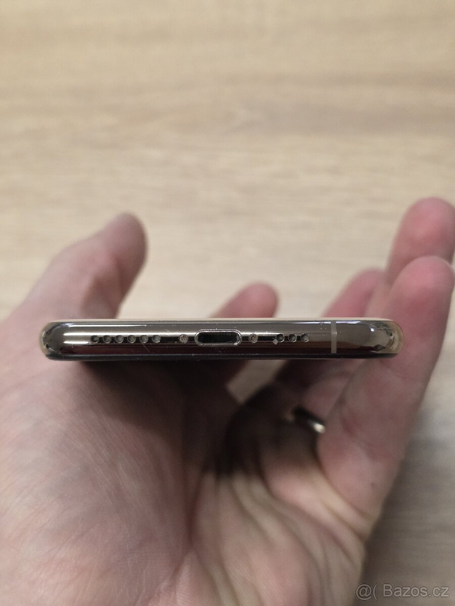 iPhone XS 64GB (nová baterie) - 10