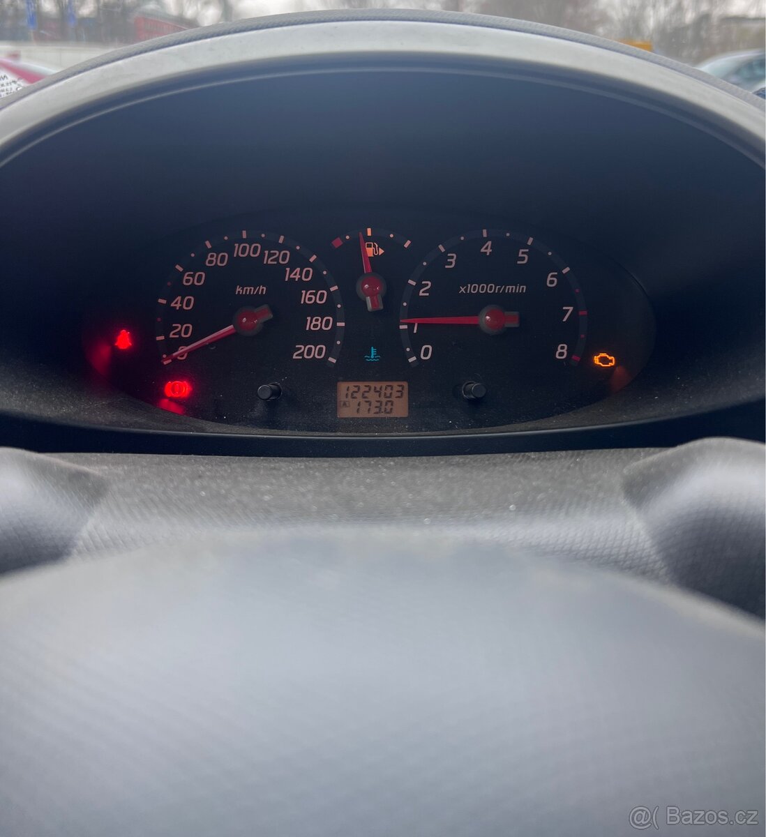 Nissan micra k12 1.2 - 10