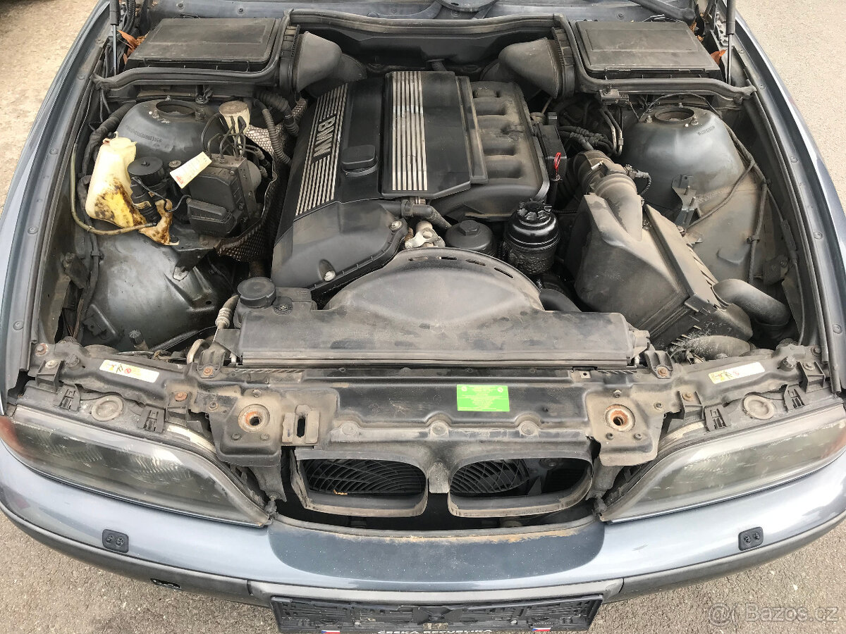 BMW 528i E39 1999 142kW 286S2 - dily, JEZDI - 10