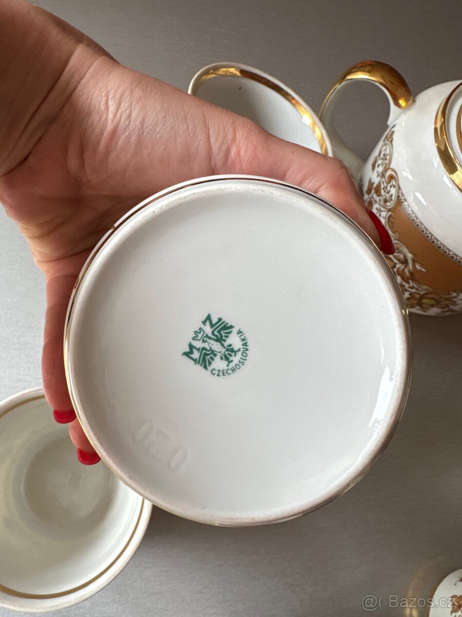 KÁVOVÝ SERVIS ŠÁLKY - 10