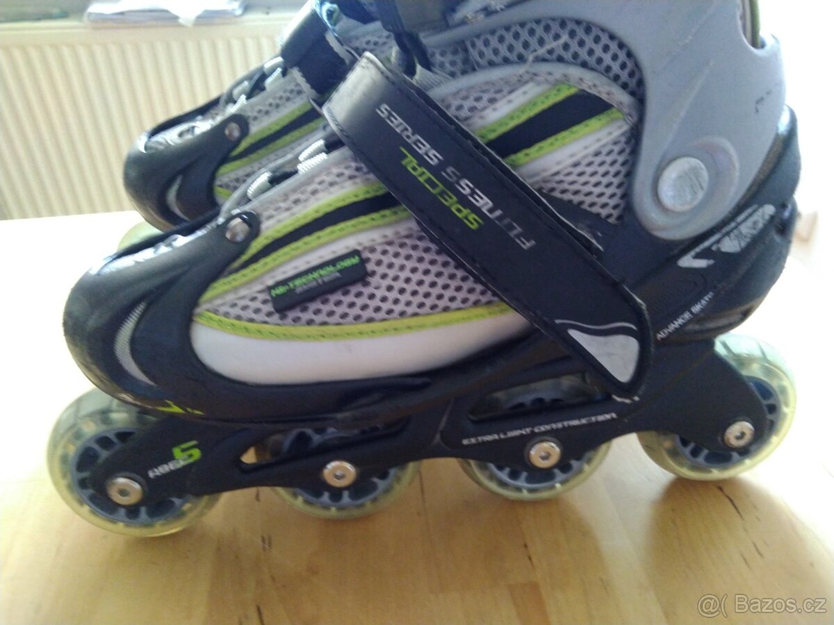 Prodám kolečkové brusle TEMPISH - 10