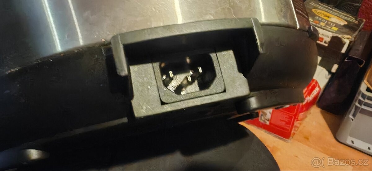 Multifunkční hrnec Tesla Elitecook K70 - 10