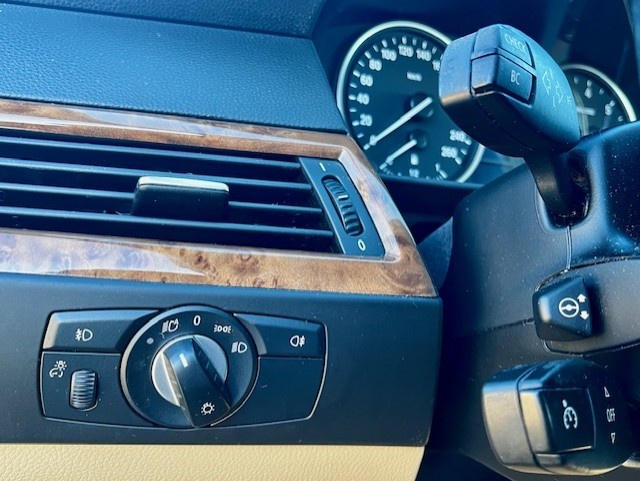 BMW 5 LCI 525i xDrive - 10