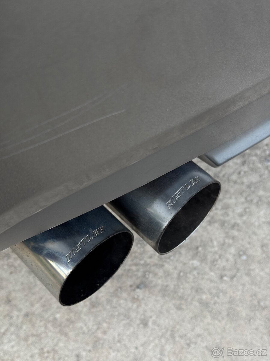 BMW E90 325i LCI - 10