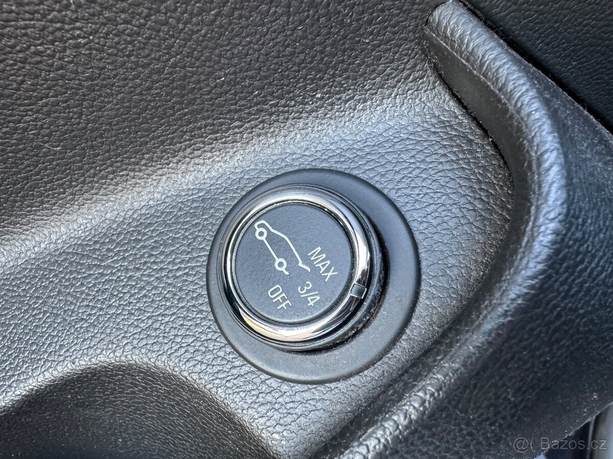 Opel Insignia Sports Tourer 2.0 CDTi AUTOMAT,1.Maj.Sada ALU - 10