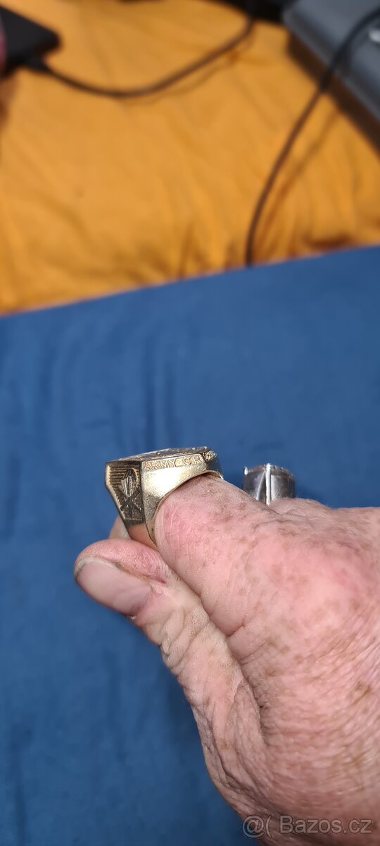 Zlatý masivní prsten speciálních jednotek PLATÍ POUZE DO PON - 10