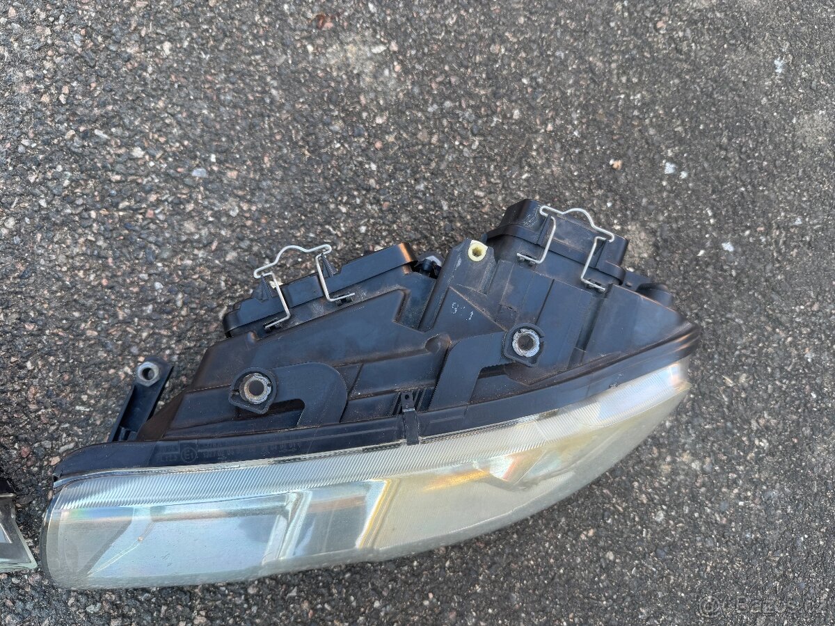 Škoda Superb I xenon - 10