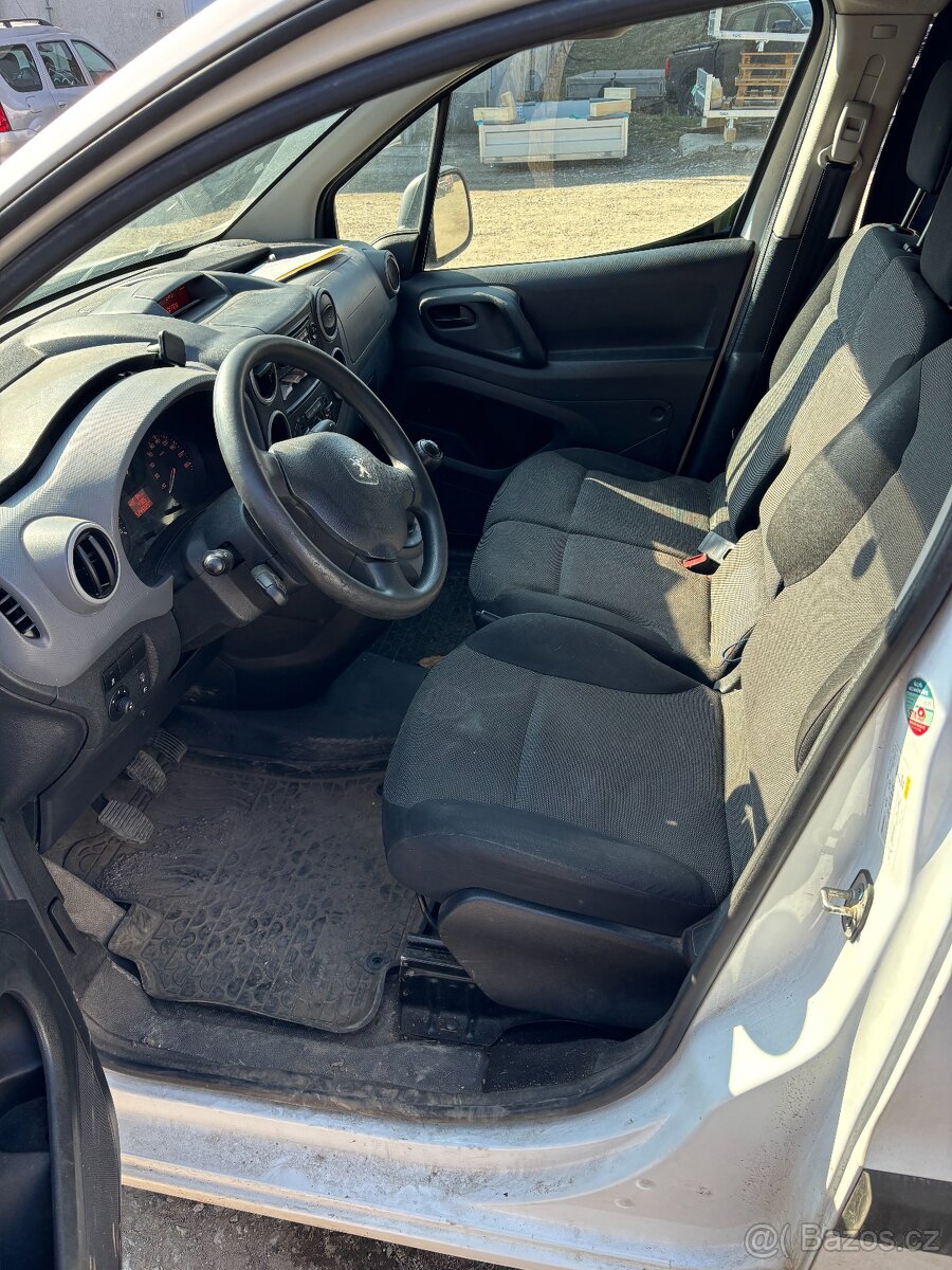 Peugeot partner 1.6 hdi 73kW - 10