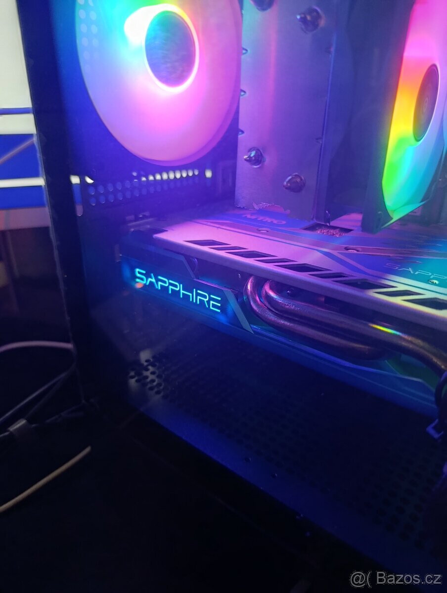 Malé Herní PC + pracovní stanice / 64 GB / 2250GB / 28 CPU - 10