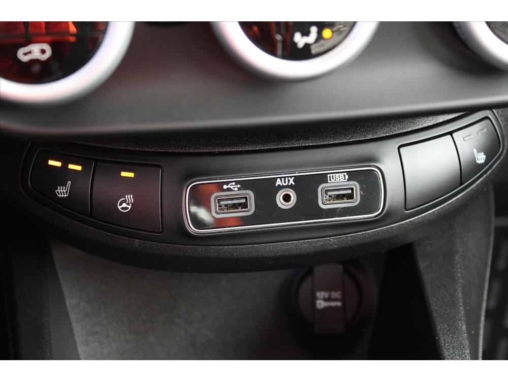 Podám Fiat 500X 1.4 Mutiair Turbo - odečet DPH - r.v. 2018 - 10