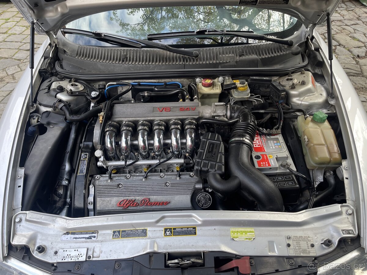 Alfa Romeo 156 2.5 V6 - 10