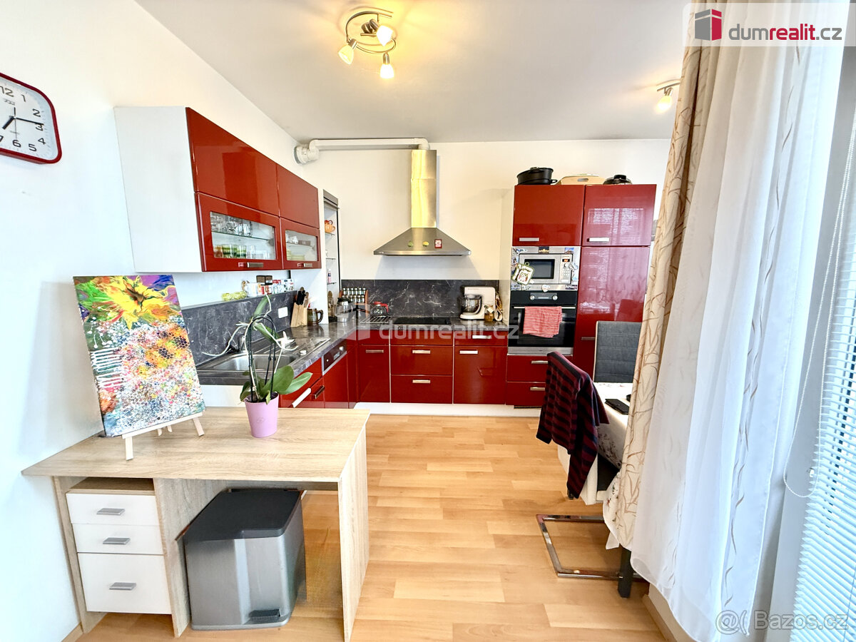Pronájem bytu 2+kk/balkon, 72,7 m2, Praha - Letňany - 10