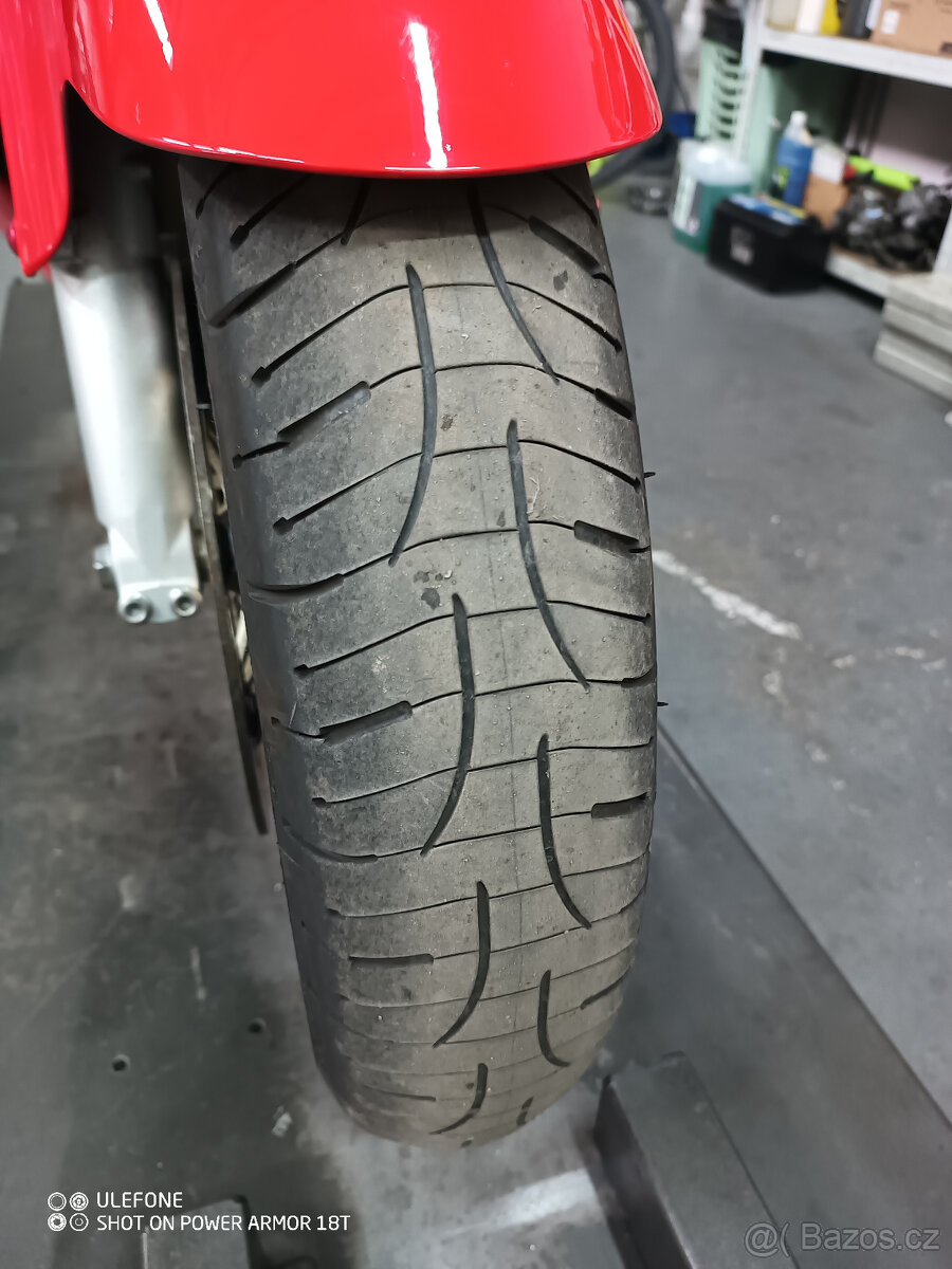 Honda CBR 600 F - 10