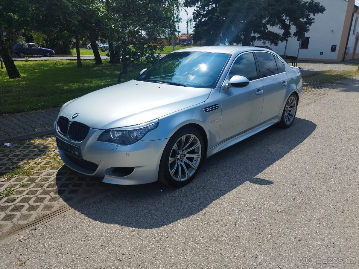 BMW E60 M5 facelift - 10