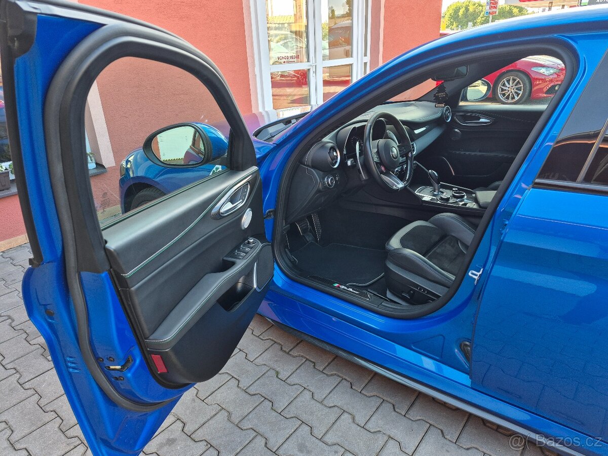 Alfa Romeo Giulia 2.9 V6 Quadrifoglio Verde 375kW - 10
