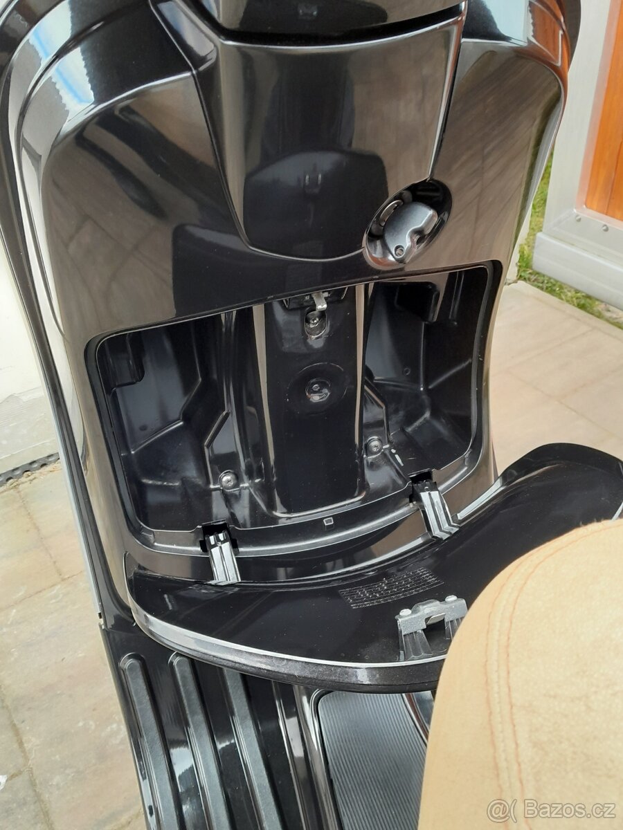 Vespa LX 125i 2011, po servisu, ZIMNÍ CENA - 10