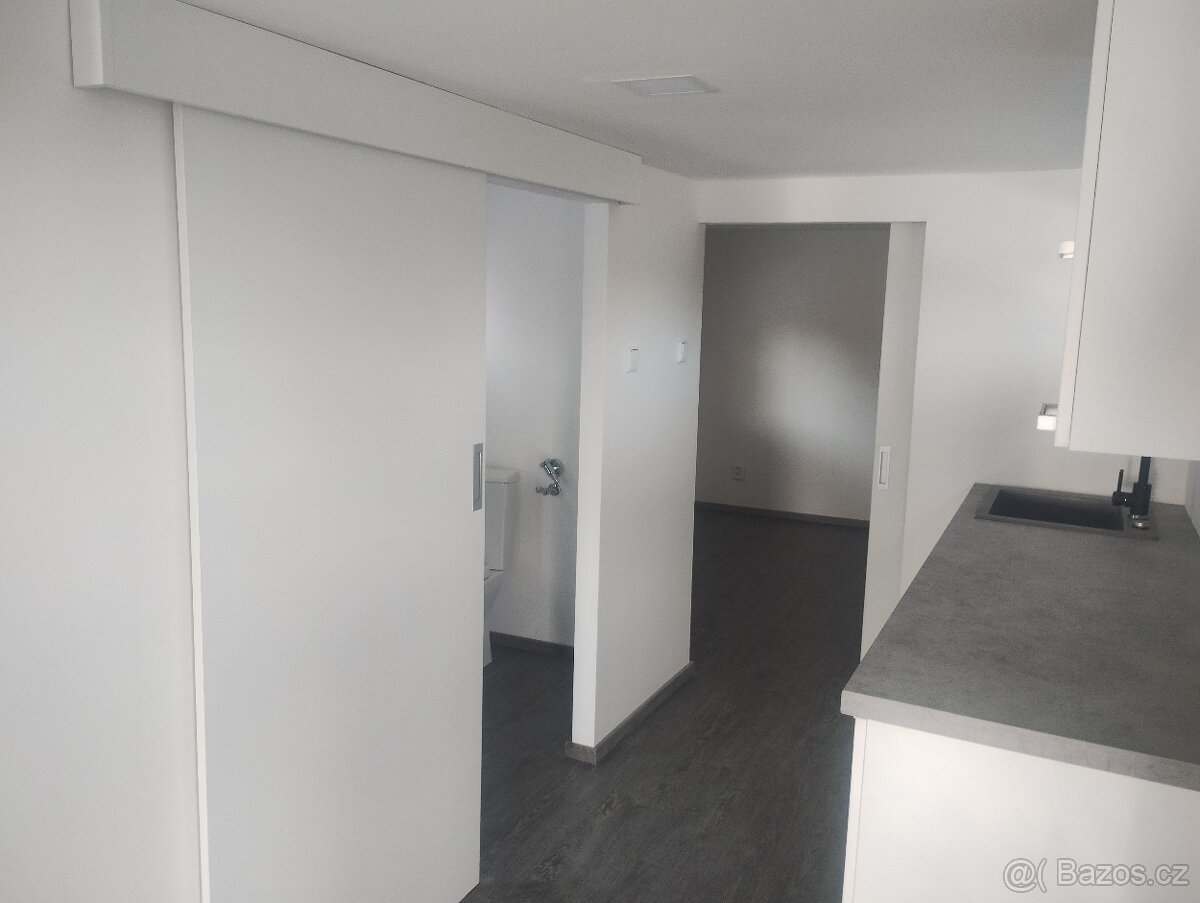 Celoroční mobilní dům 10x3m - 10