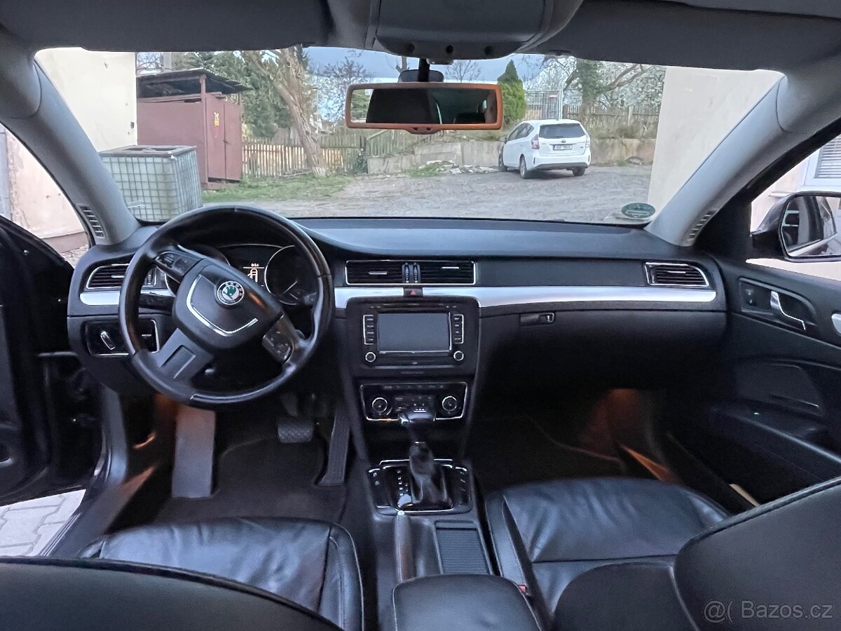 Na Prodej Škoda Superb - 10