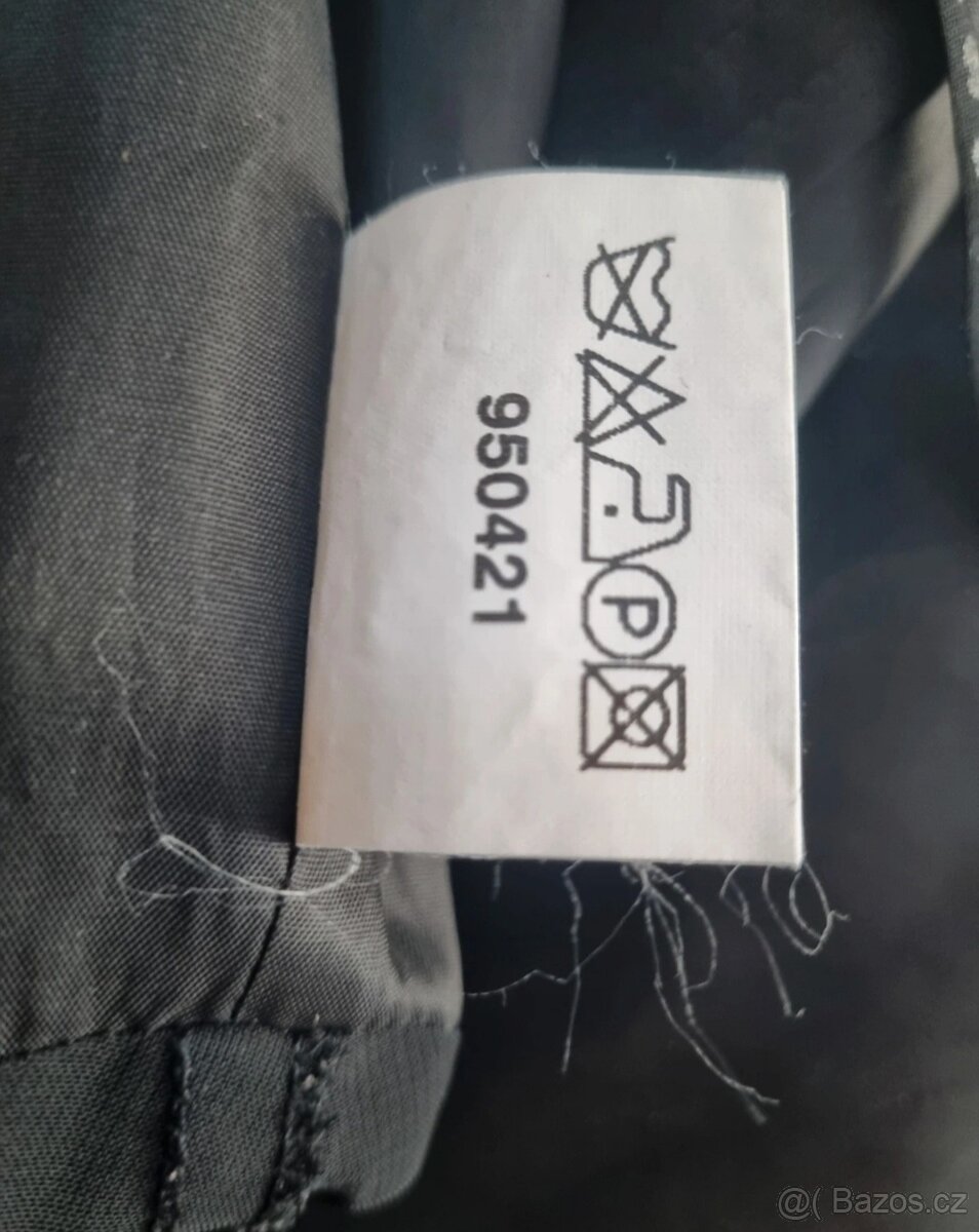 Plesové černé šaty. - 10