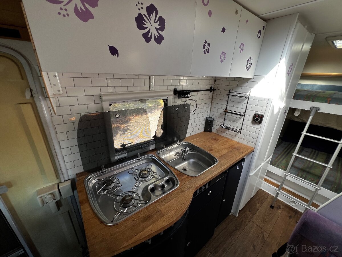 Obytné Auto - 10