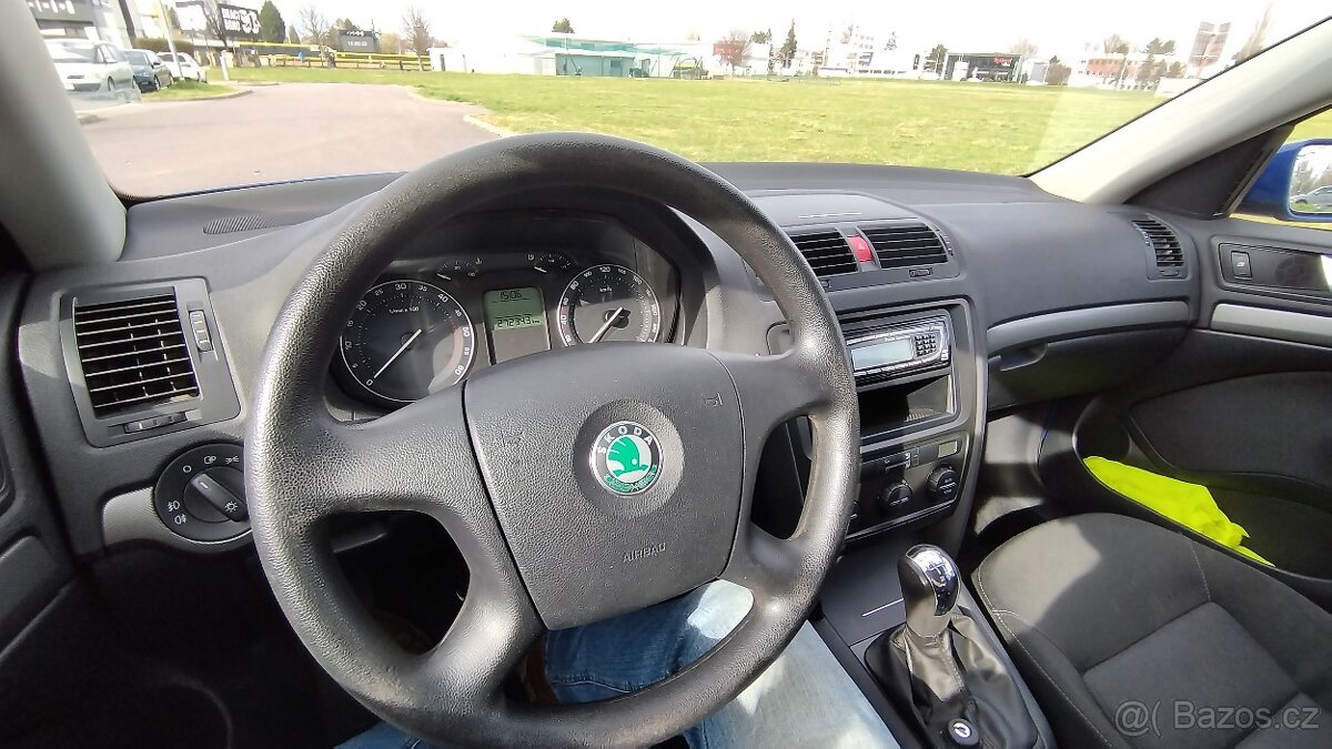 ŠKODA OCTAVIA 2 combi, tažné - 10