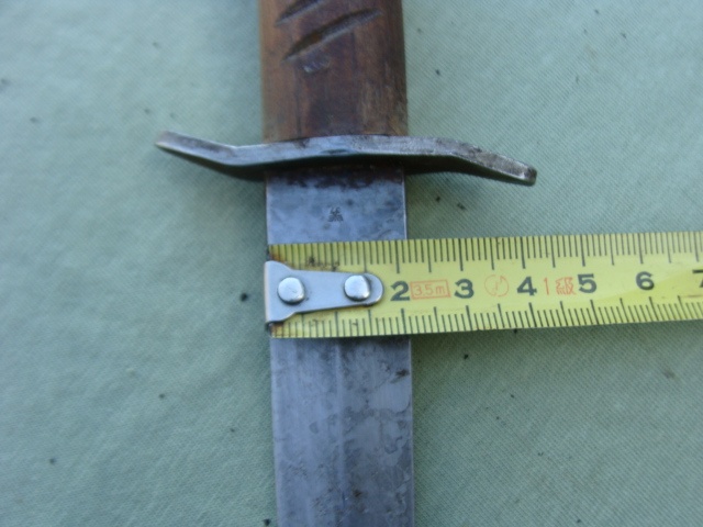 Útočný nůž tzv. boták - 10