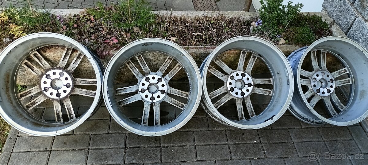 Disky kol Tesla model S Base 19" - 10