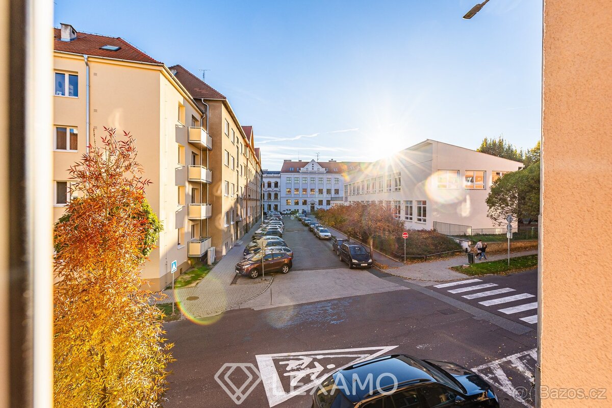 Pronájem bytu 2+kk, 53m² - ul. Smetanova Znojmo, ev.č. 00300 - 10