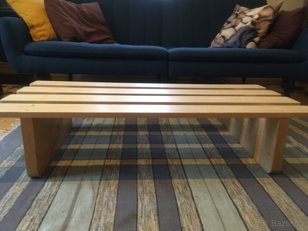 dřevěná lavice z masivu / dětská postýlka / stolek / pódium - 10