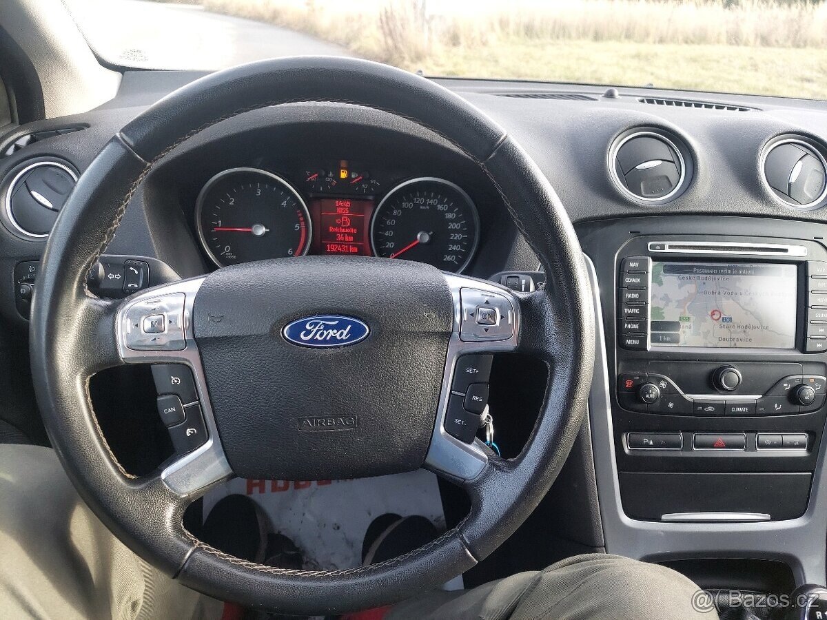 Ford Mondeo combi 2.0 TDCi 103kw m.2014 - 10