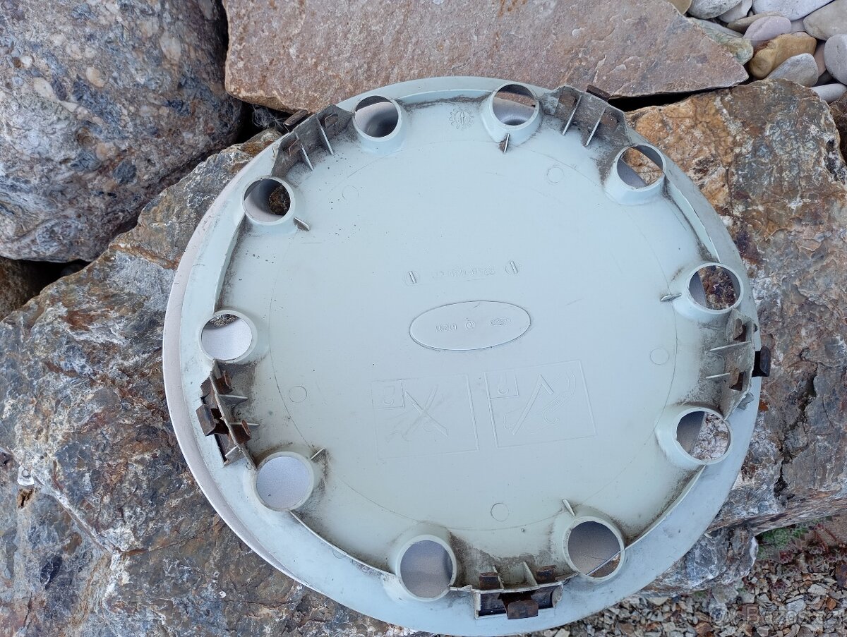 2 poklice,celoplošné kryty kol Ford Sierra, Escort - 10