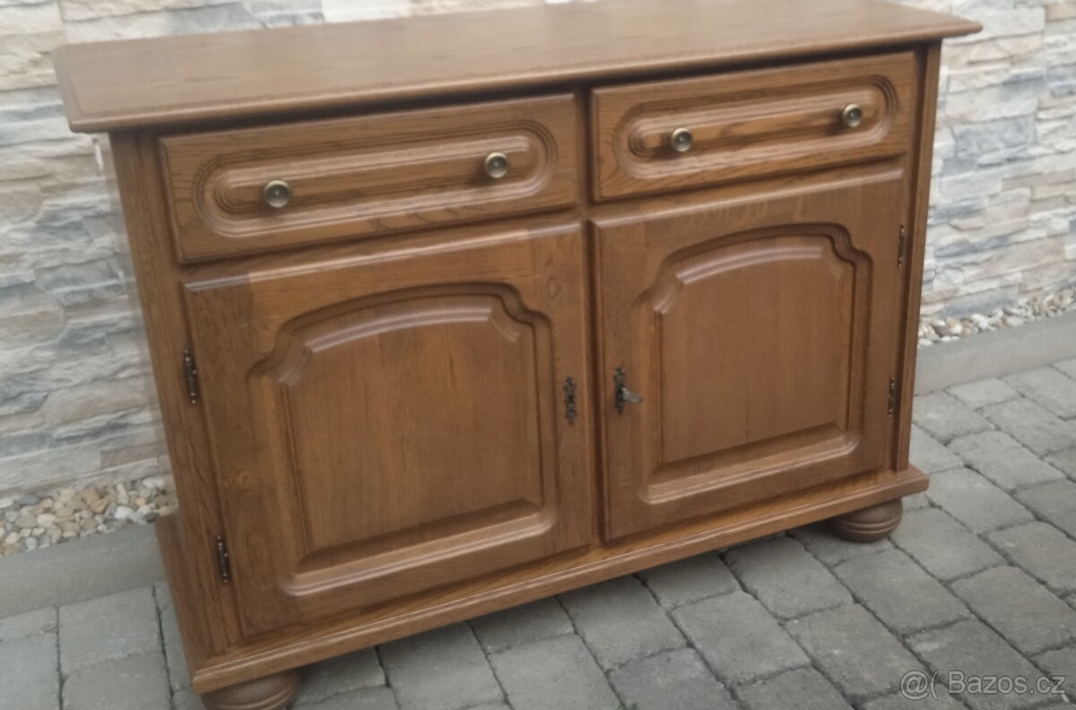 Rustikální komoda - 10
