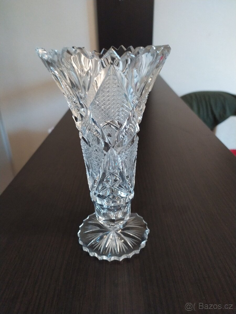 Prodám historickou soupravu broušeného křišťálu - 10