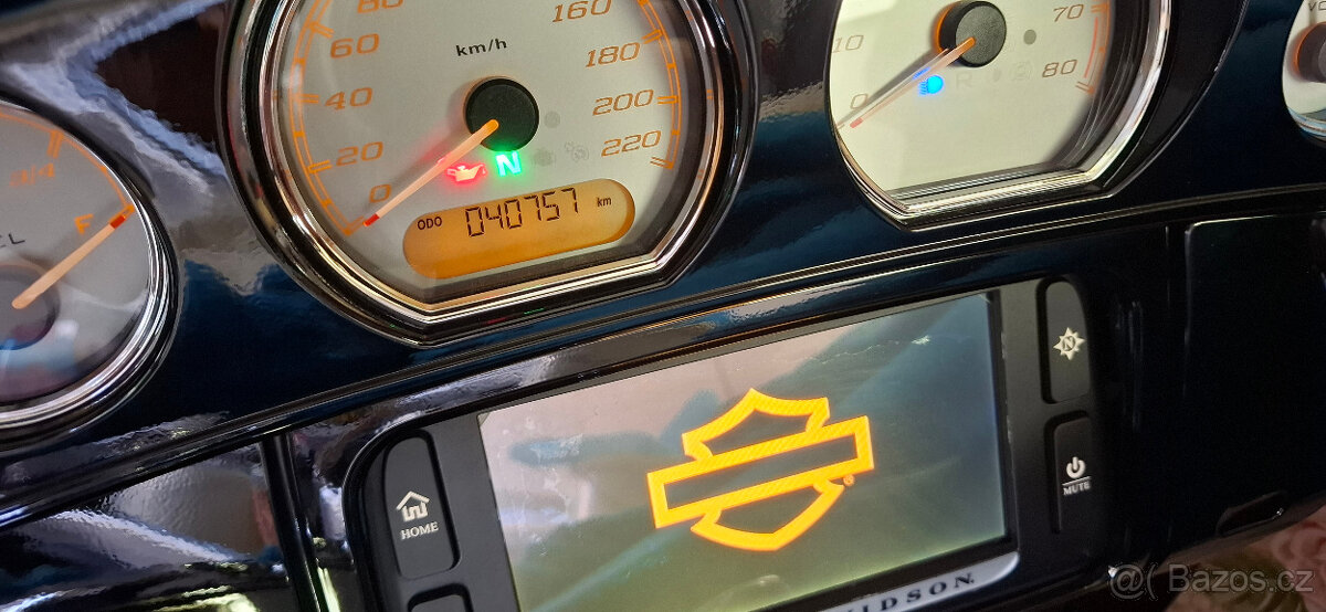 Harley Davidson Street Glide Special FLHXS 2016 jako nová - 10