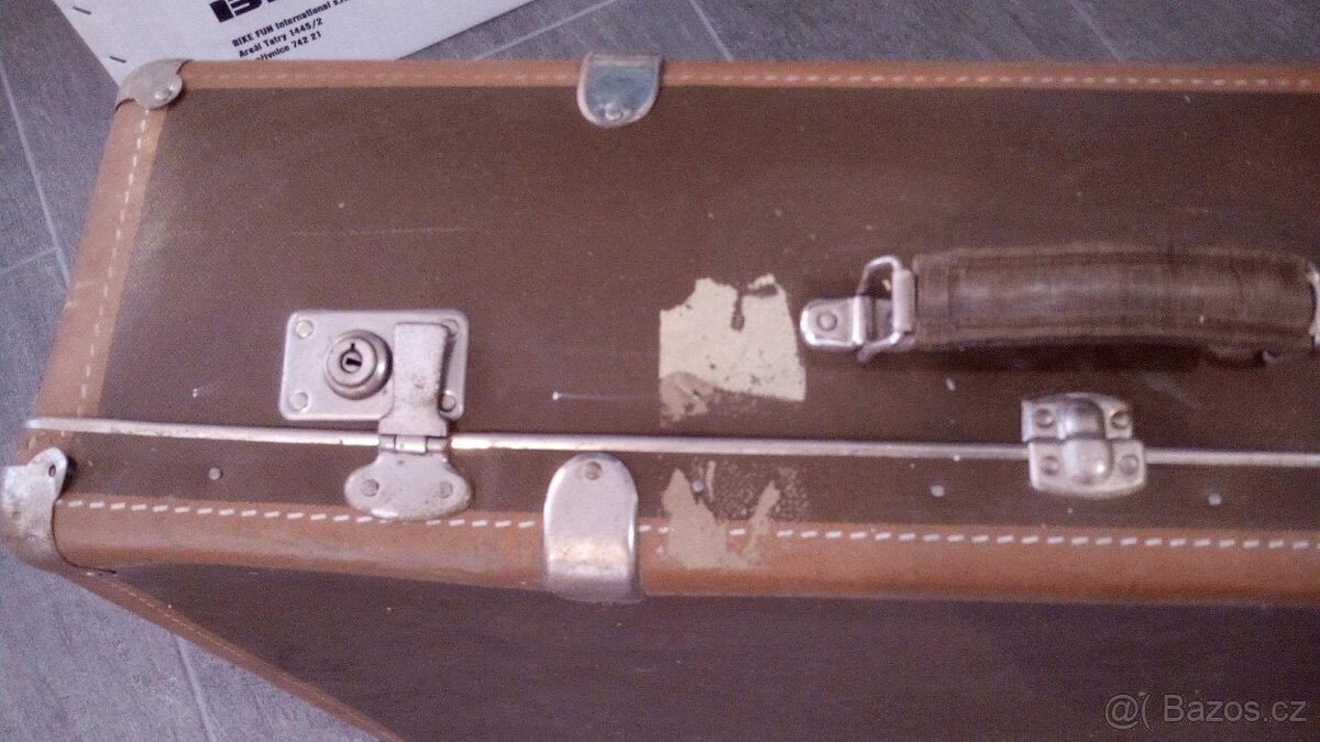 Kufry Kazeto Přerov - velké, starší, dobrý stav - 2 kusy - 10