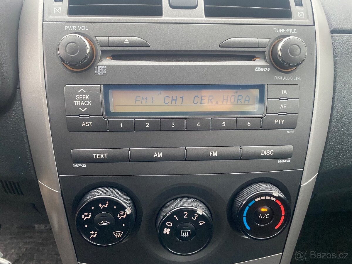 Toyota Corolla 1,6 Valvematic 97 kw Sol - 10