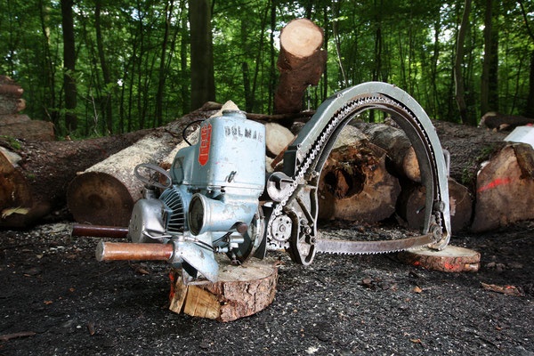 KOUPÍM DVOUMUŽNÉ MOTOROVÉ PILY - 10