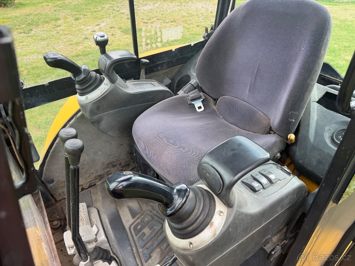 Minibagr JCB 8030 zts - 10