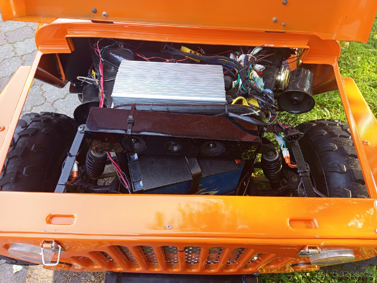 Elektrické autíčko 1200w(Jeep Willys) - 10