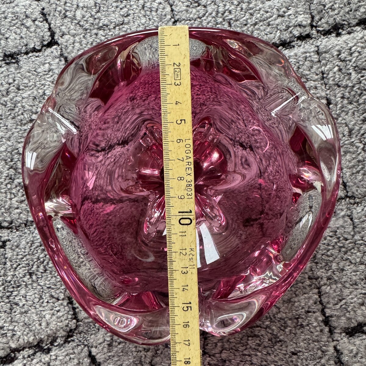 RETRO popelník Hospodka Chřibská - růžový - 10