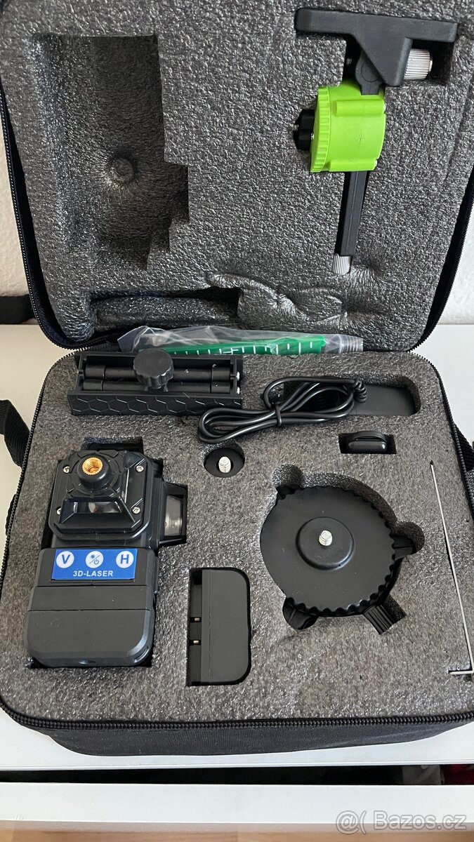 Laserová vodováha MINI 3D / 4D – zelený laser, samonivelace - 10