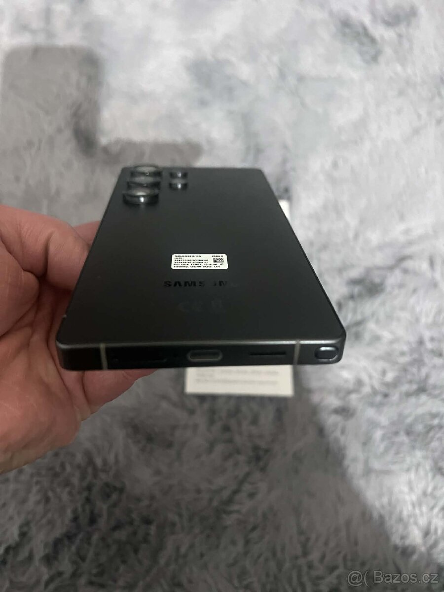 Mobilní telefon - 10