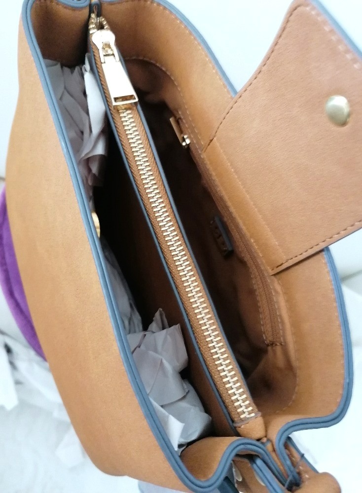 nová kabelka PARFOIS M - 10