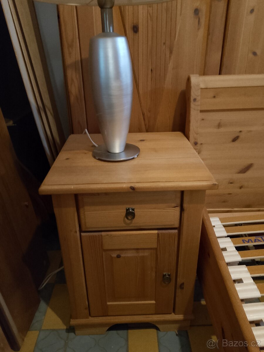 KOMPLETNÍ CELODŘEVĚNÁ LOŽNICE NORA - 10